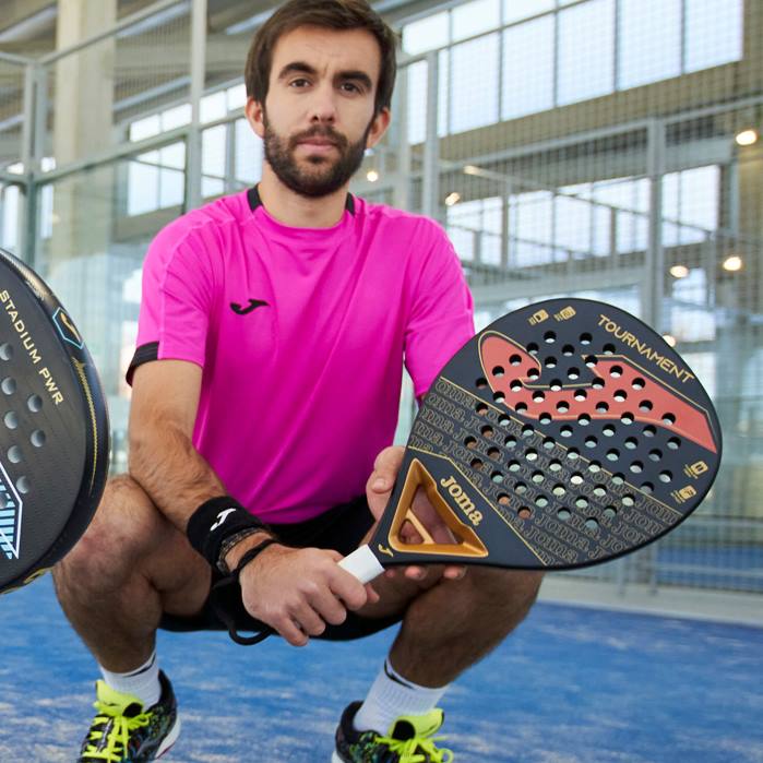 hr Joma turnir u padel reketu crno zlato crveno 6FVN121